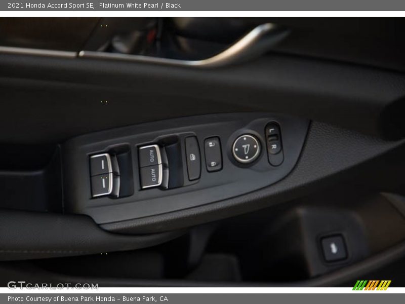 Platinum White Pearl / Black 2021 Honda Accord Sport SE