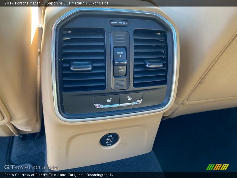 Sapphire Blue Metallic / Luxor Beige 2017 Porsche Macan S