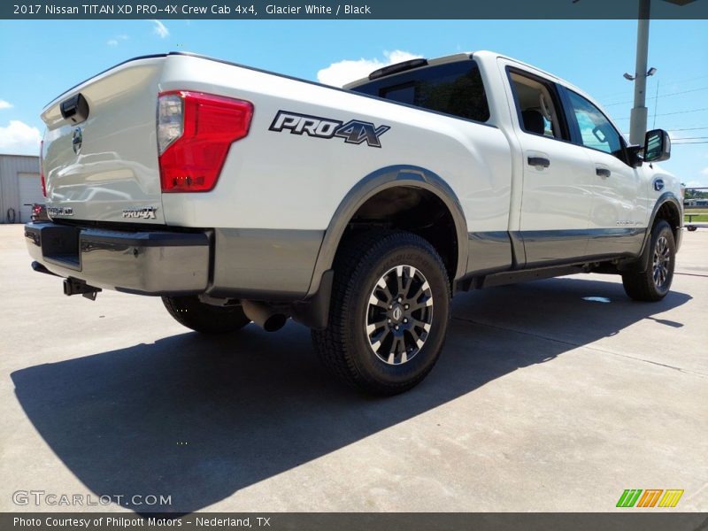 Glacier White / Black 2017 Nissan TITAN XD PRO-4X Crew Cab 4x4