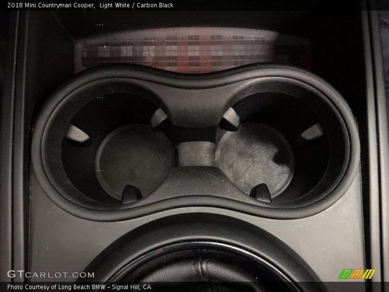 Light White / Carbon Black 2018 Mini Countryman Cooper