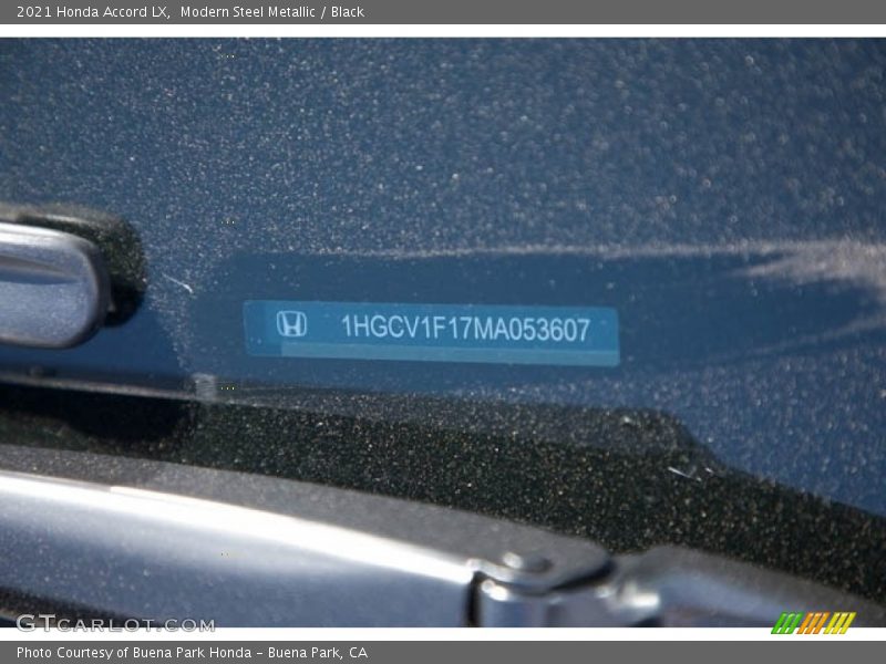 Modern Steel Metallic / Black 2021 Honda Accord LX