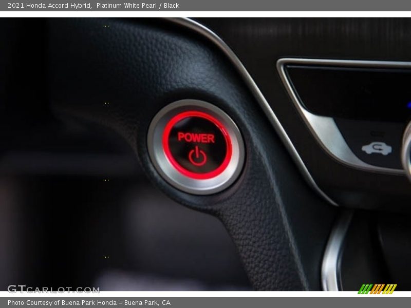 Platinum White Pearl / Black 2021 Honda Accord Hybrid