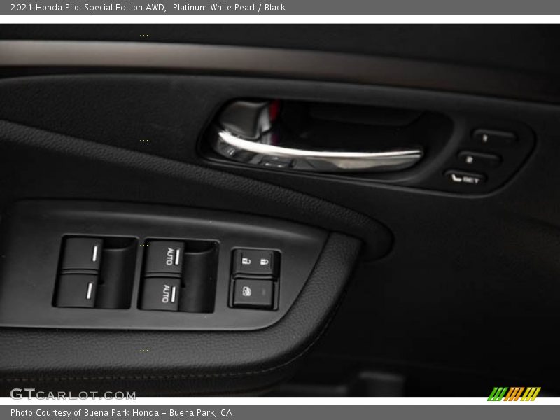 Platinum White Pearl / Black 2021 Honda Pilot Special Edition AWD