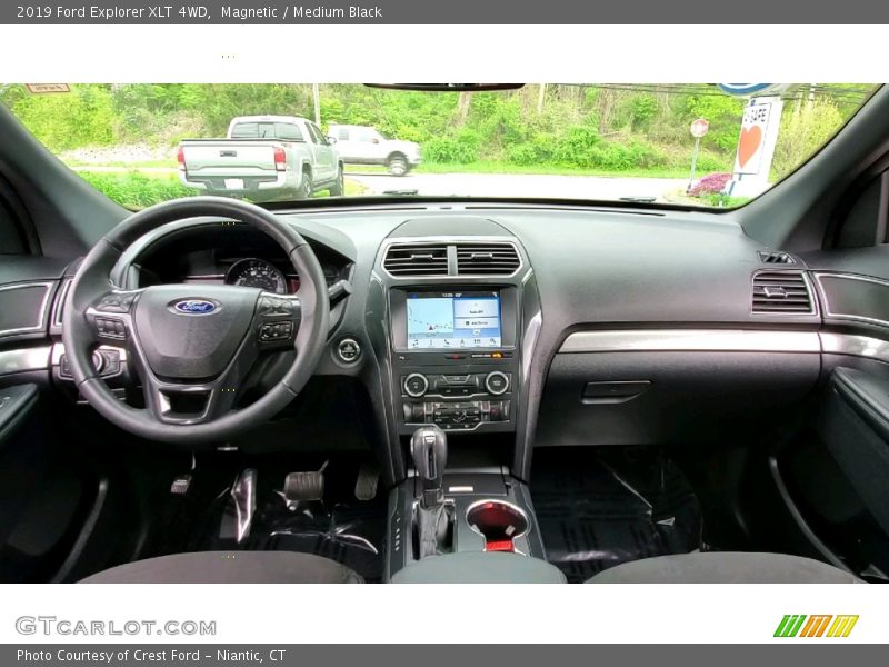 Magnetic / Medium Black 2019 Ford Explorer XLT 4WD