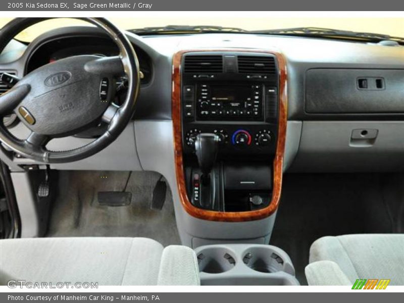 Sage Green Metallic / Gray 2005 Kia Sedona EX