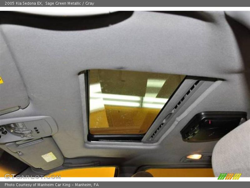 Sage Green Metallic / Gray 2005 Kia Sedona EX