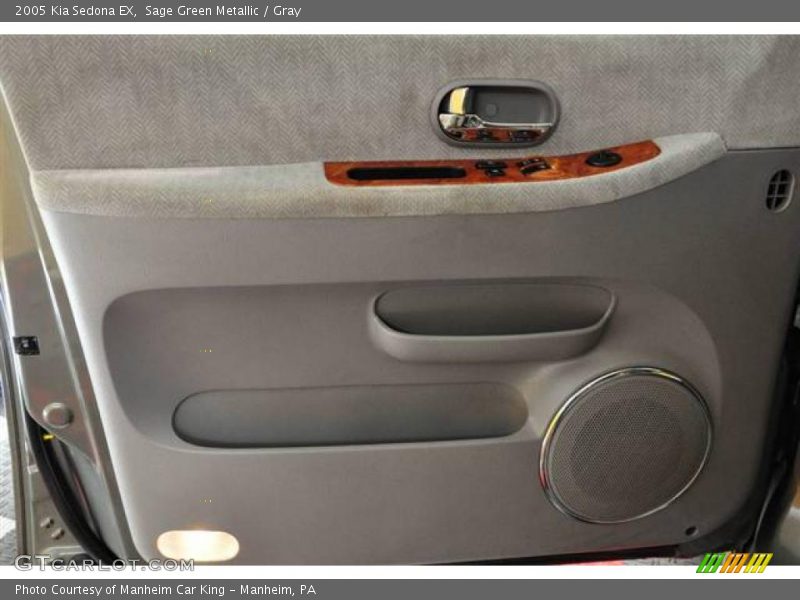 Sage Green Metallic / Gray 2005 Kia Sedona EX