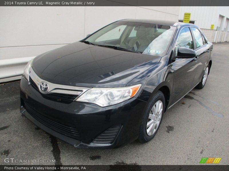 Magnetic Gray Metallic / Ivory 2014 Toyota Camry LE