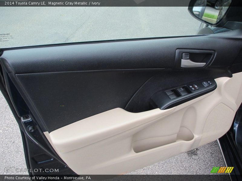 Magnetic Gray Metallic / Ivory 2014 Toyota Camry LE