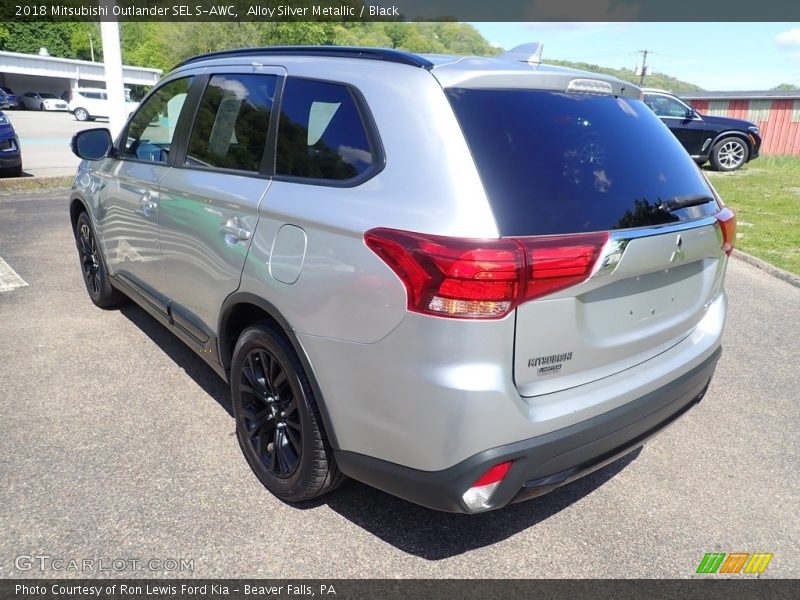 Alloy Silver Metallic / Black 2018 Mitsubishi Outlander SEL S-AWC