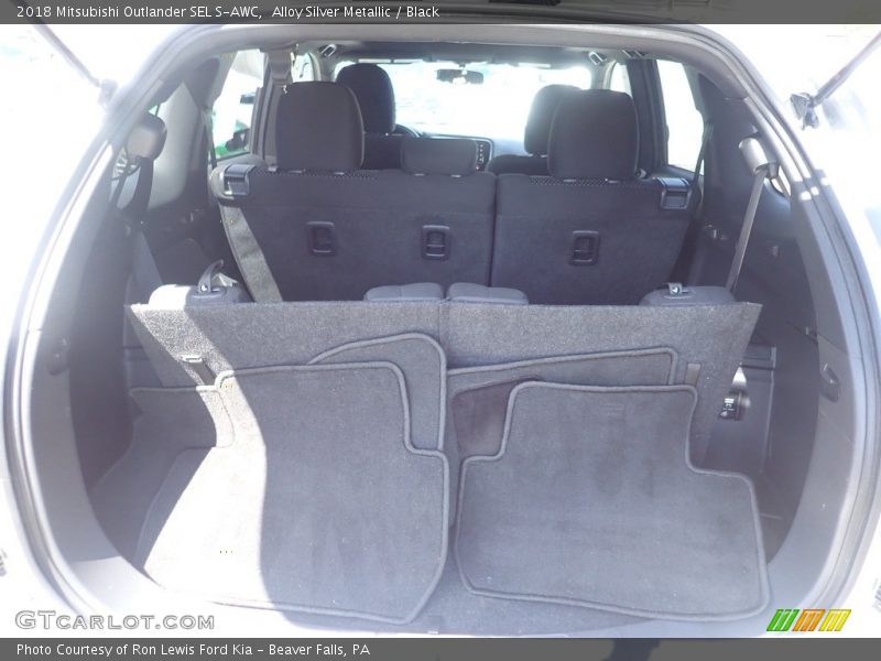 Alloy Silver Metallic / Black 2018 Mitsubishi Outlander SEL S-AWC