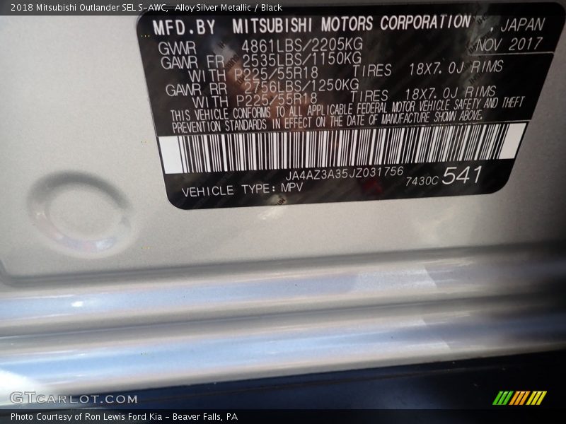 Alloy Silver Metallic / Black 2018 Mitsubishi Outlander SEL S-AWC