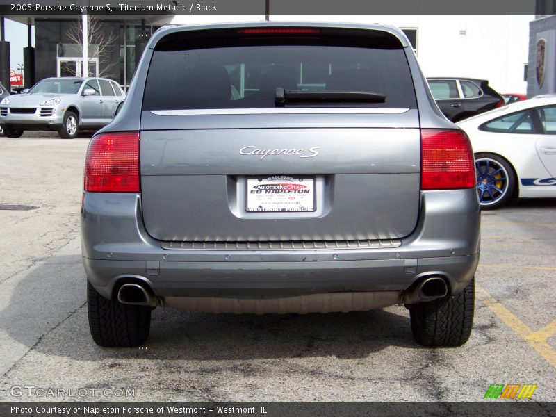 Titanium Metallic / Black 2005 Porsche Cayenne S