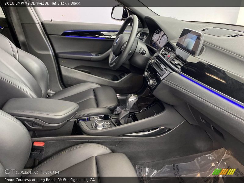 Jet Black / Black 2018 BMW X2 sDrive28i