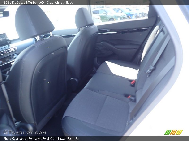 Clear White / Black 2021 Kia Seltos S Turbo AWD