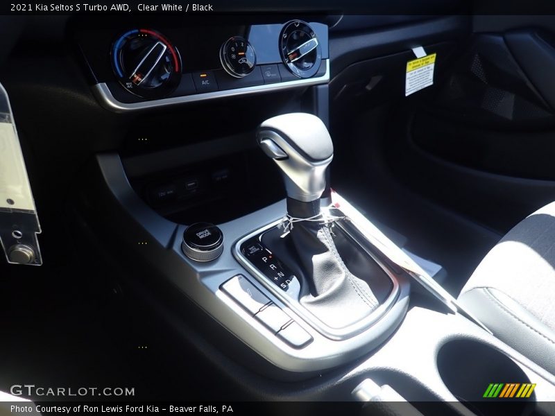 Clear White / Black 2021 Kia Seltos S Turbo AWD