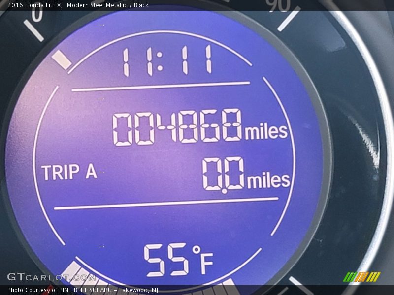 Modern Steel Metallic / Black 2016 Honda Fit LX