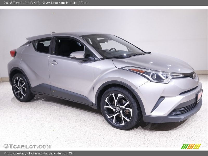 Silver Knockout Metallic / Black 2018 Toyota C-HR XLE