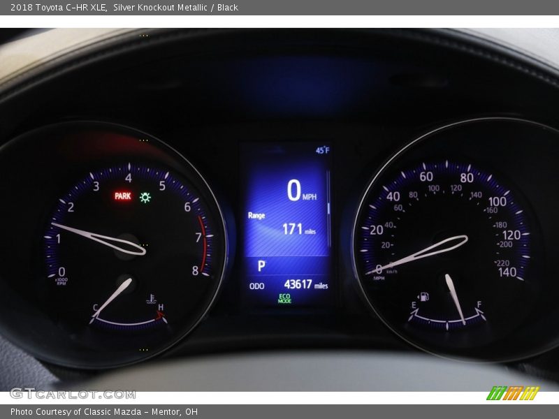 Silver Knockout Metallic / Black 2018 Toyota C-HR XLE
