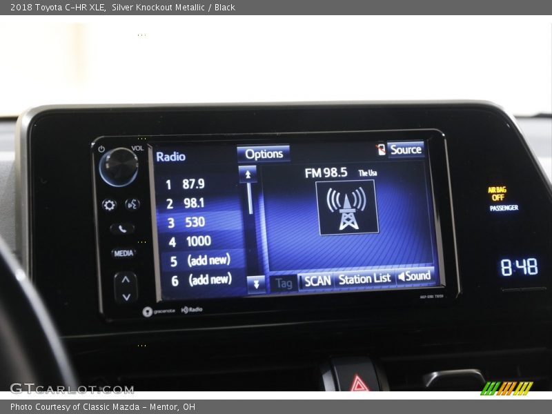 Silver Knockout Metallic / Black 2018 Toyota C-HR XLE