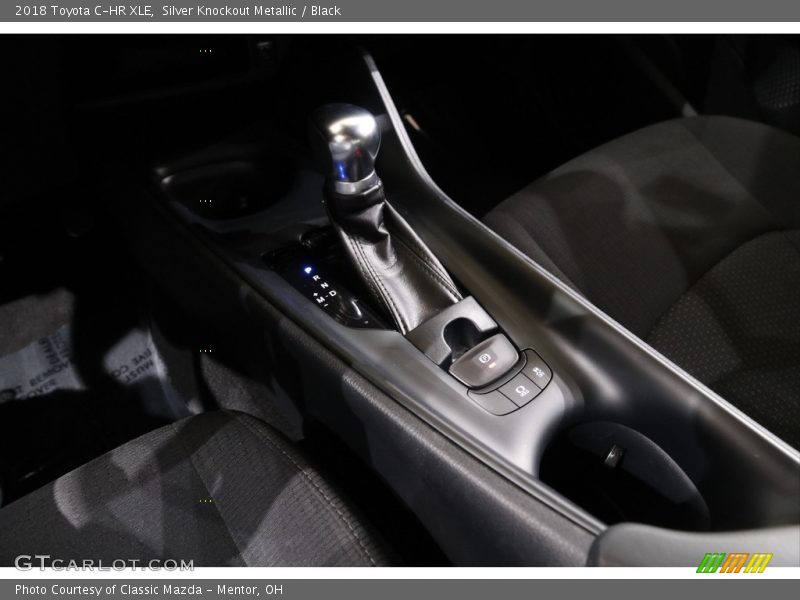 Silver Knockout Metallic / Black 2018 Toyota C-HR XLE