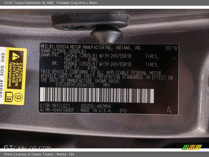 Predawn Gray Mica / Black 2018 Toyota Highlander SE AWD