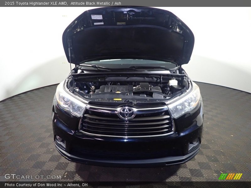 Attitude Black Metallic / Ash 2015 Toyota Highlander XLE AWD