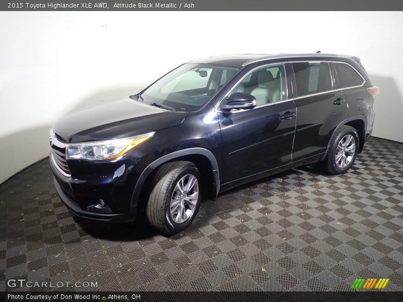 Attitude Black Metallic / Ash 2015 Toyota Highlander XLE AWD