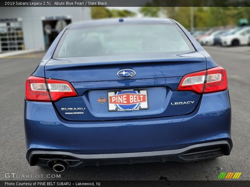 Abyss Blue Pearl / Slate Black 2019 Subaru Legacy 2.5i