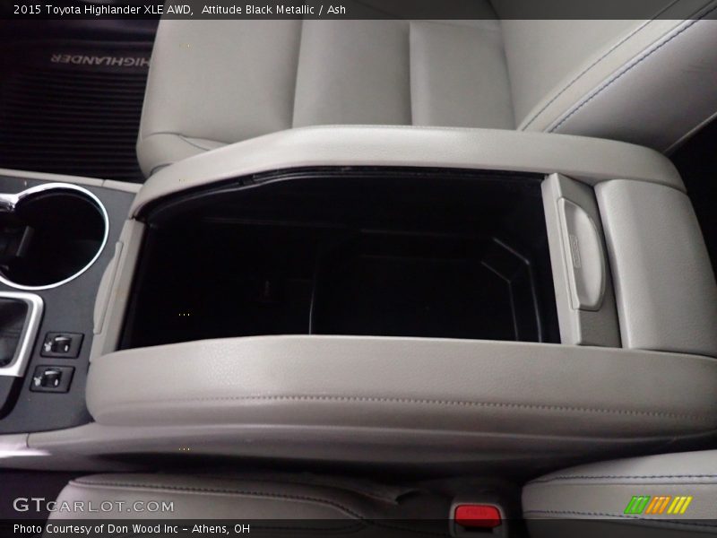 Attitude Black Metallic / Ash 2015 Toyota Highlander XLE AWD