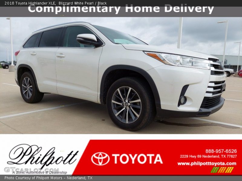 Blizzard White Pearl / Black 2018 Toyota Highlander XLE