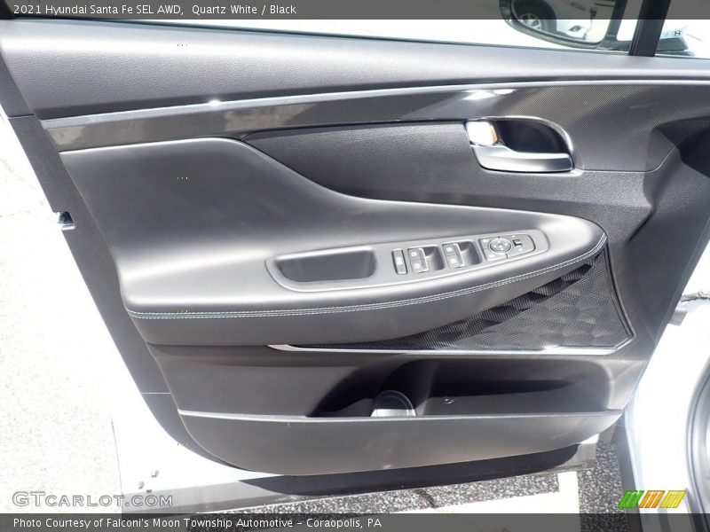 Door Panel of 2021 Santa Fe SEL AWD
