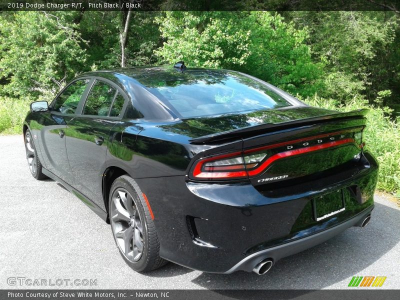 Pitch Black / Black 2019 Dodge Charger R/T