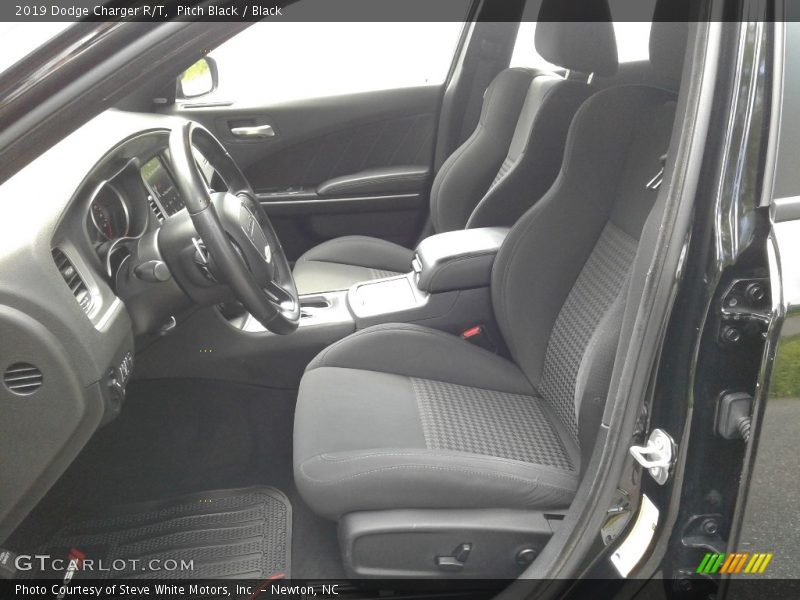 Pitch Black / Black 2019 Dodge Charger R/T