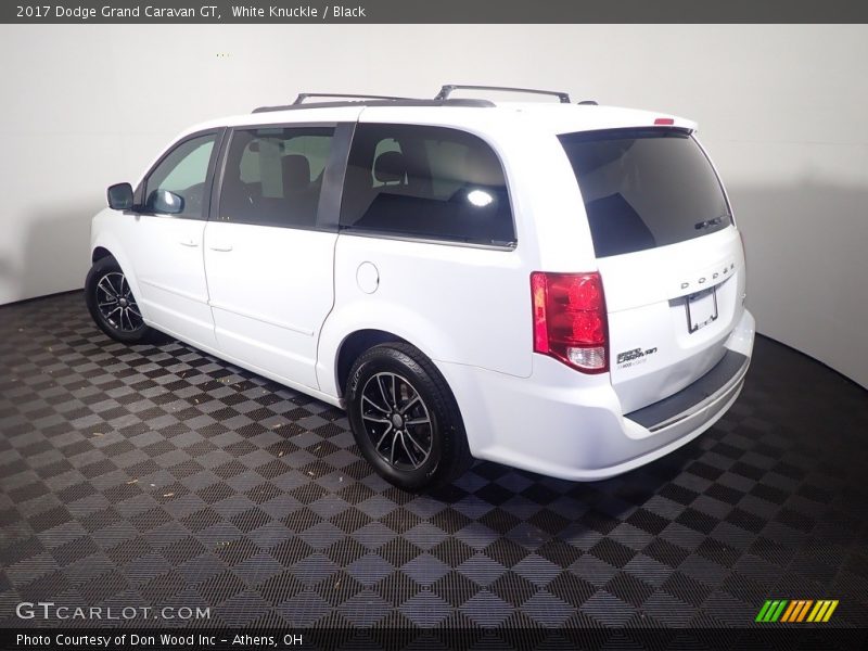White Knuckle / Black 2017 Dodge Grand Caravan GT