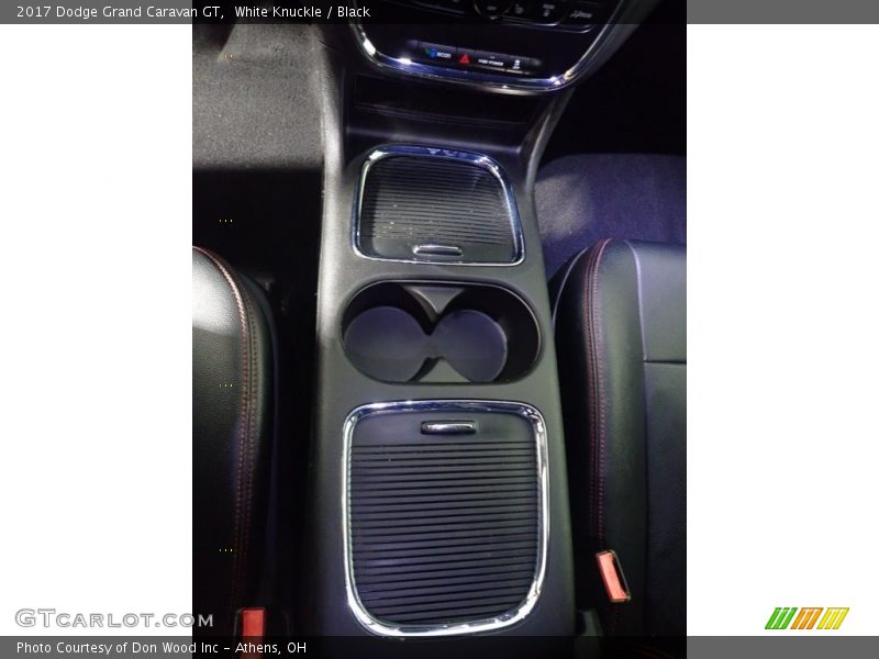 White Knuckle / Black 2017 Dodge Grand Caravan GT