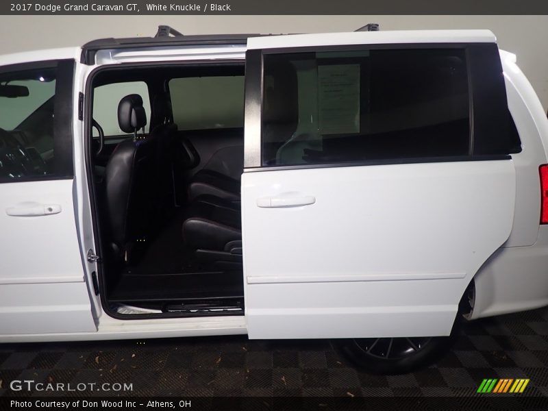 White Knuckle / Black 2017 Dodge Grand Caravan GT