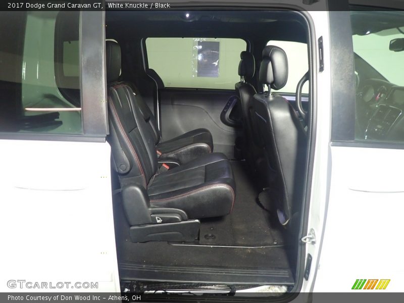 White Knuckle / Black 2017 Dodge Grand Caravan GT