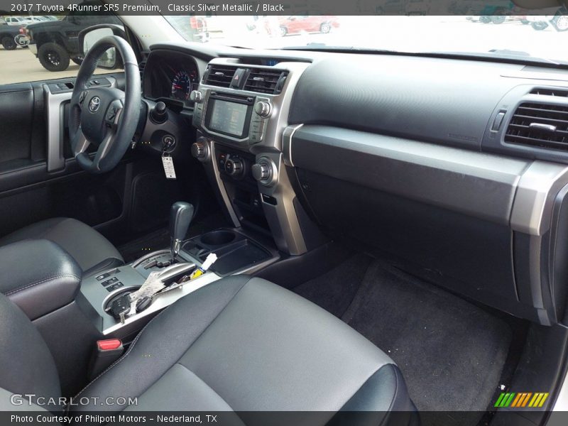 Classic Silver Metallic / Black 2017 Toyota 4Runner SR5 Premium