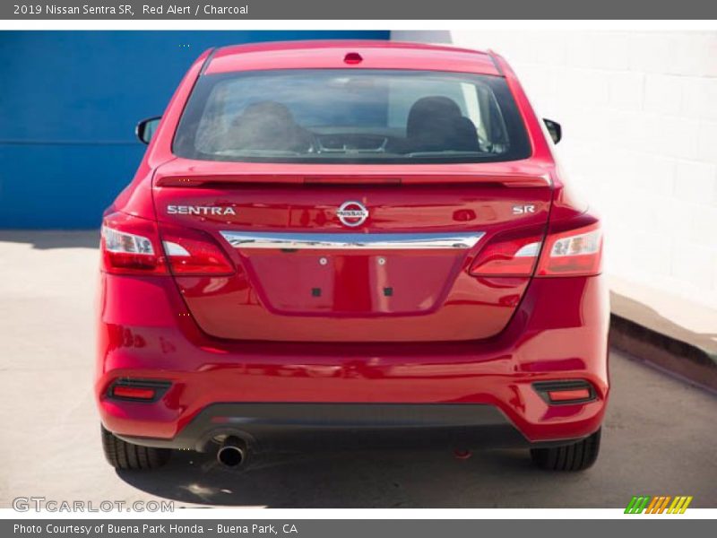 Red Alert / Charcoal 2019 Nissan Sentra SR