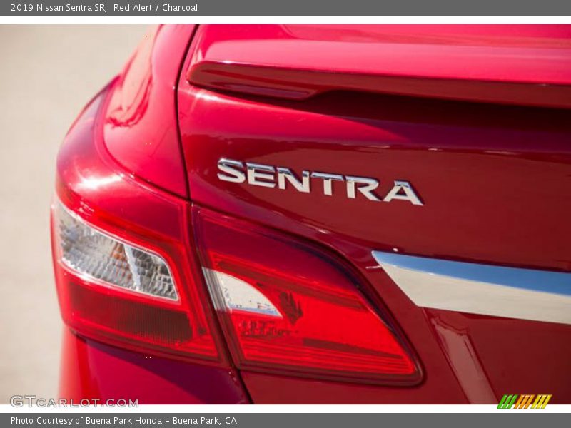 Red Alert / Charcoal 2019 Nissan Sentra SR