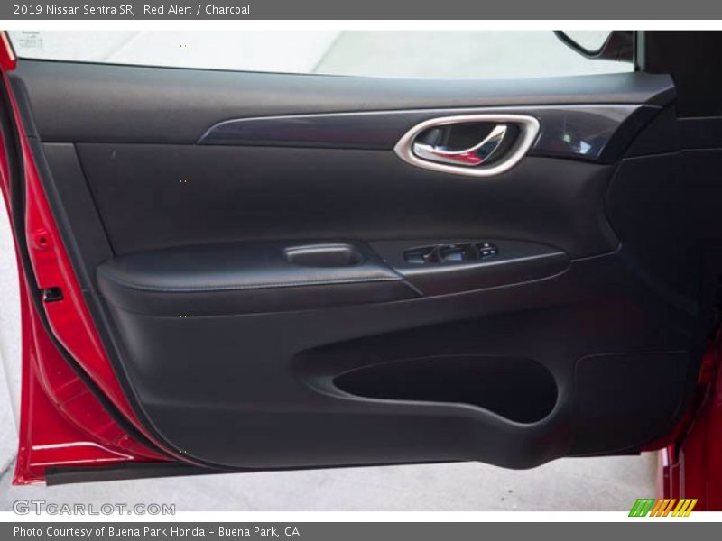 Red Alert / Charcoal 2019 Nissan Sentra SR