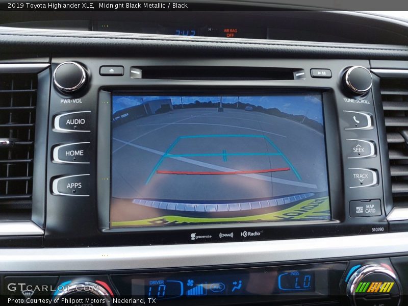 Midnight Black Metallic / Black 2019 Toyota Highlander XLE