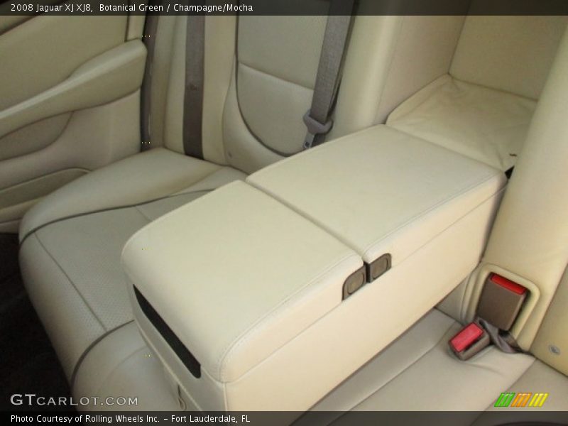 Botanical Green / Champagne/Mocha 2008 Jaguar XJ XJ8