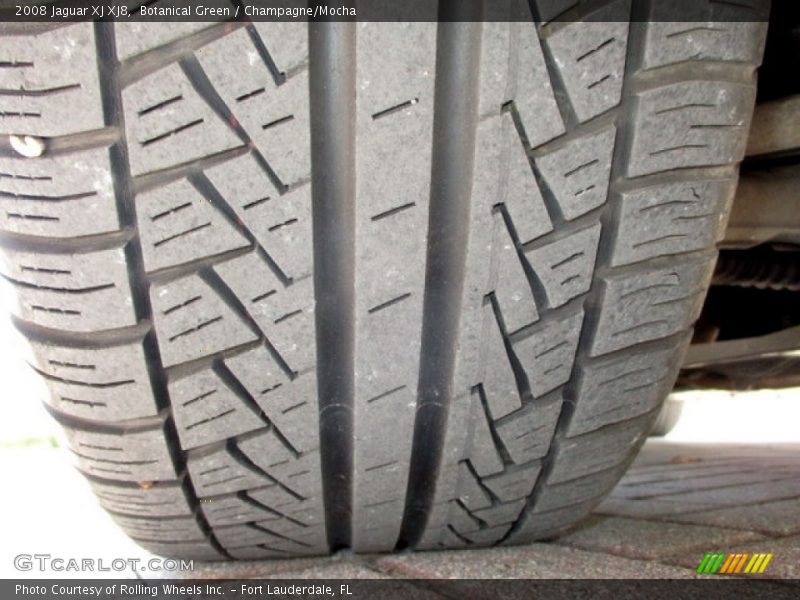 Botanical Green / Champagne/Mocha 2008 Jaguar XJ XJ8