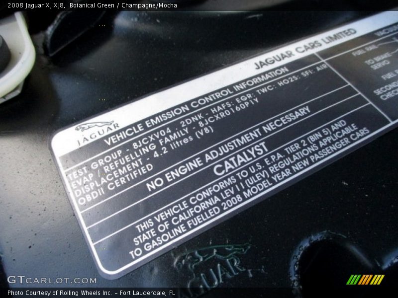 Botanical Green / Champagne/Mocha 2008 Jaguar XJ XJ8