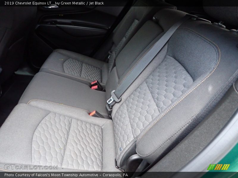 Ivy Green Metallic / Jet Black 2019 Chevrolet Equinox LT