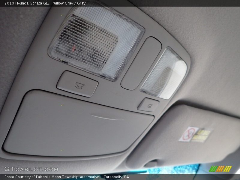 Willow Gray / Gray 2010 Hyundai Sonata GLS