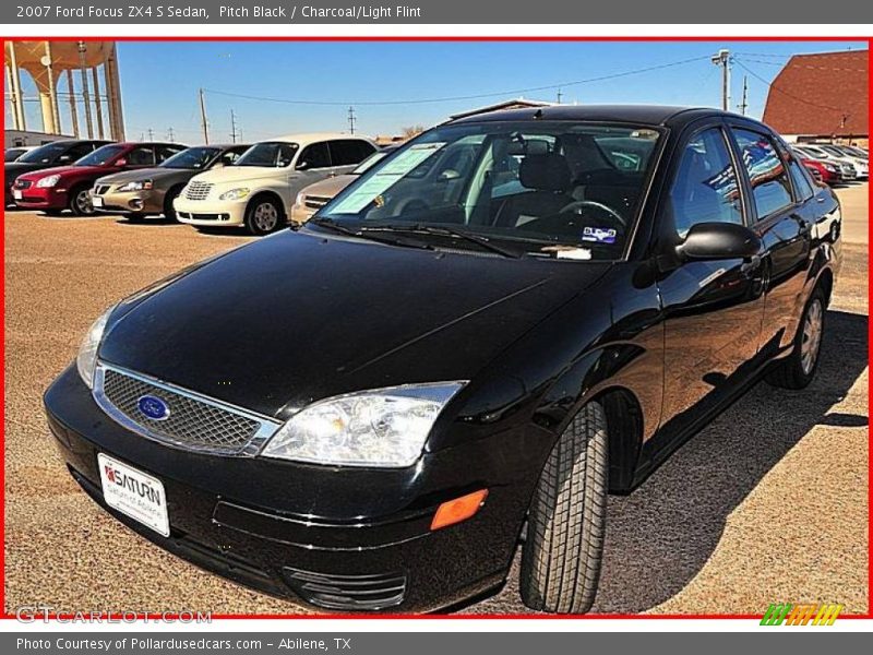 Pitch Black / Charcoal/Light Flint 2007 Ford Focus ZX4 S Sedan