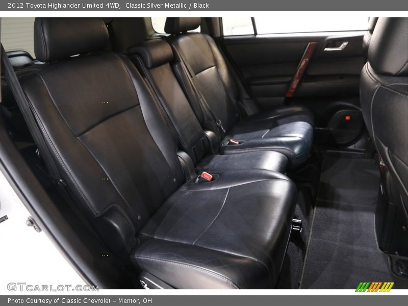 Classic Silver Metallic / Black 2012 Toyota Highlander Limited 4WD